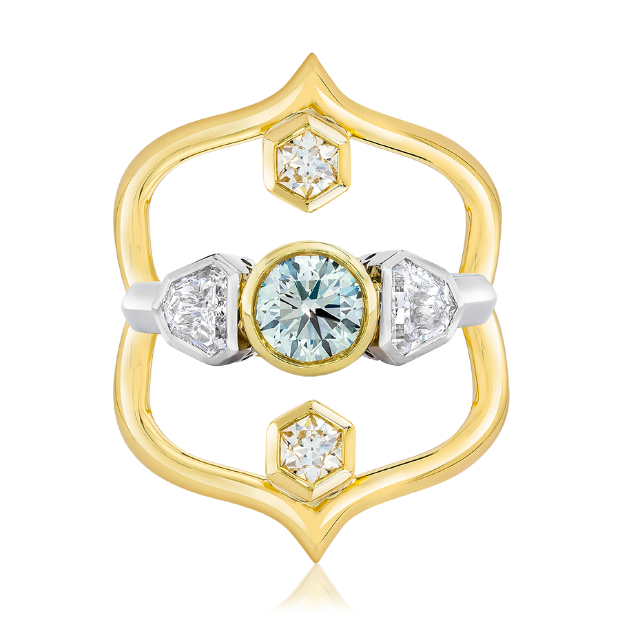 FANCY COLOR ROUND AND SHIELD DIAMOND RING, 18K GOLD