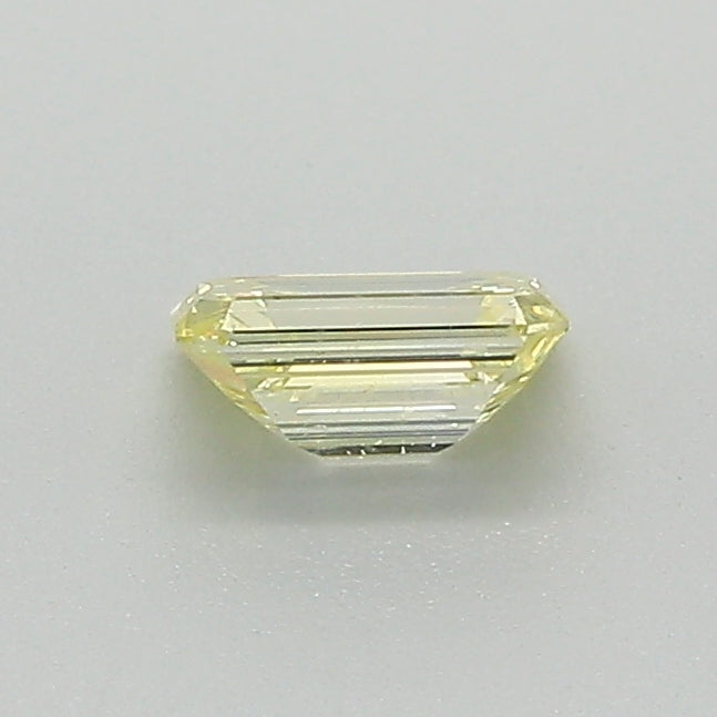 EMERALD CUT   0.43 CARAT  FANCY YELLOW	 VS2    G	  G	N	GIA	2185386277